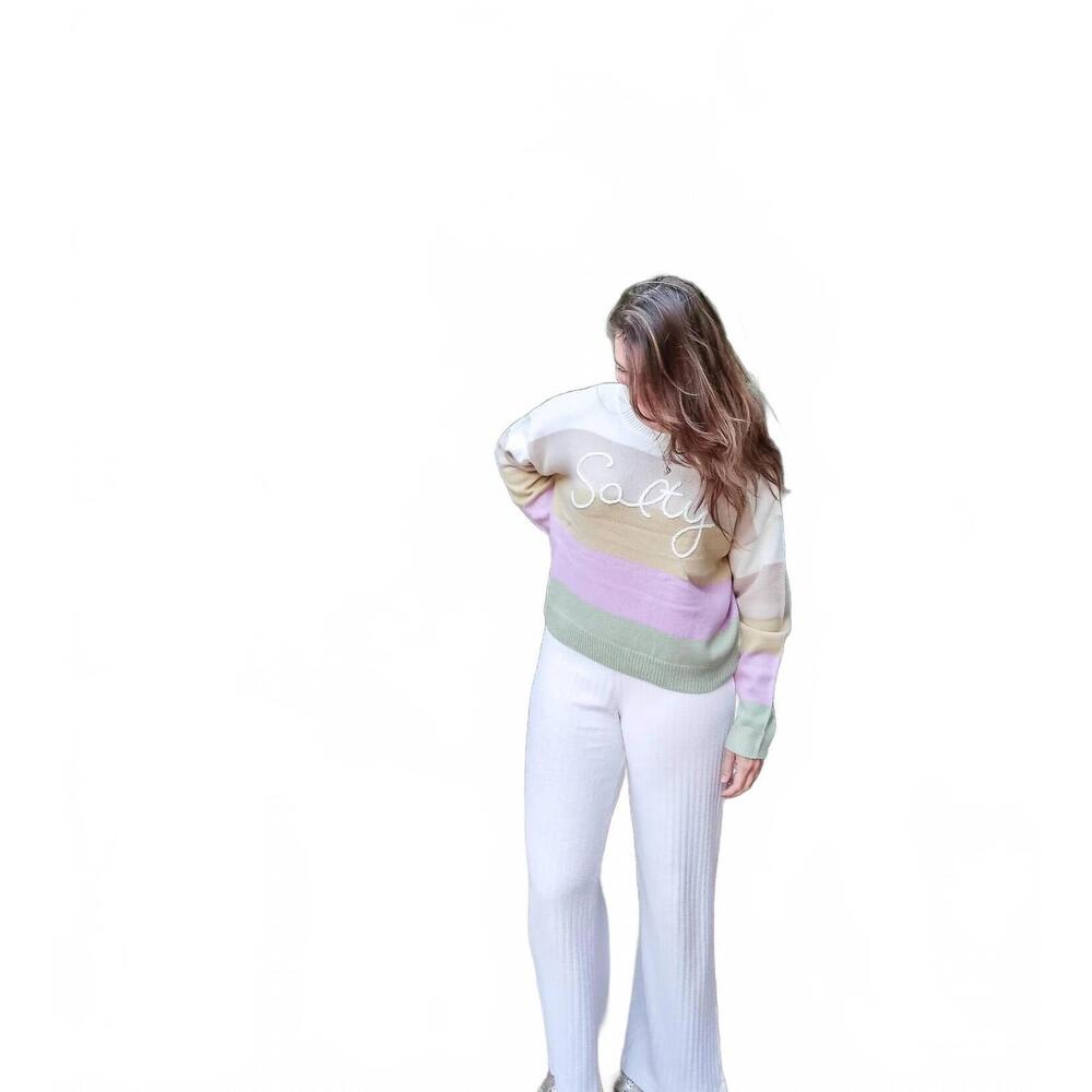 NEW URBAN DAIZY salty embroidered sweater in soft pastels